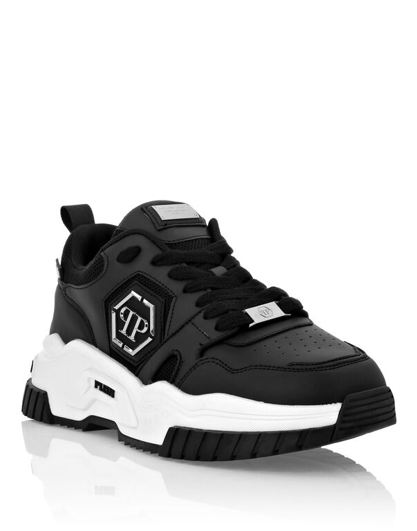 New Predator Sneakers PP Hexagon black