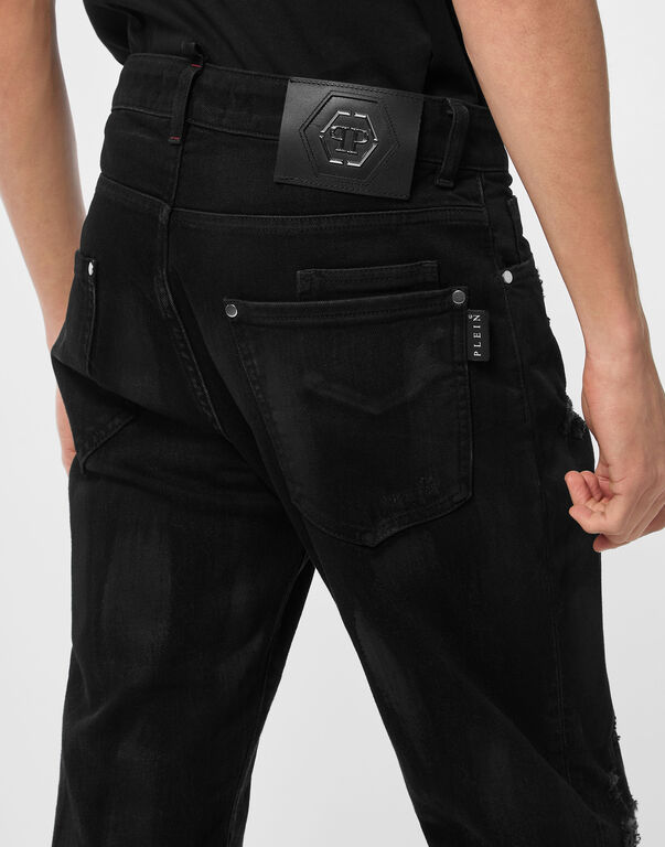2087-straight-supreme-cut-jeans-hexagon-berlin-1.jpg
