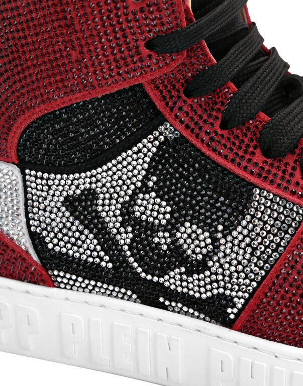 2131-hi-top-sneakers-notorious-crystal-skull-with-crystals-red-crystal-1.jpg