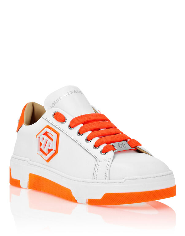 Leather Lo-Top Sneakers Hexagon orange