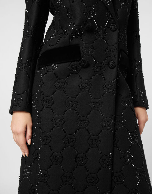 2519-maxi-coat-strass-monogram-black-1.jpg