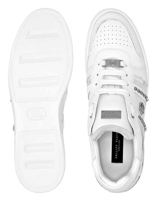 2881-low-top-sneakers-mix-cut-studs-white-1.jpg