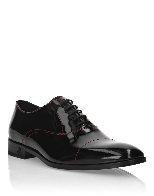 Contrast Stitching Oxford Shoes black / red