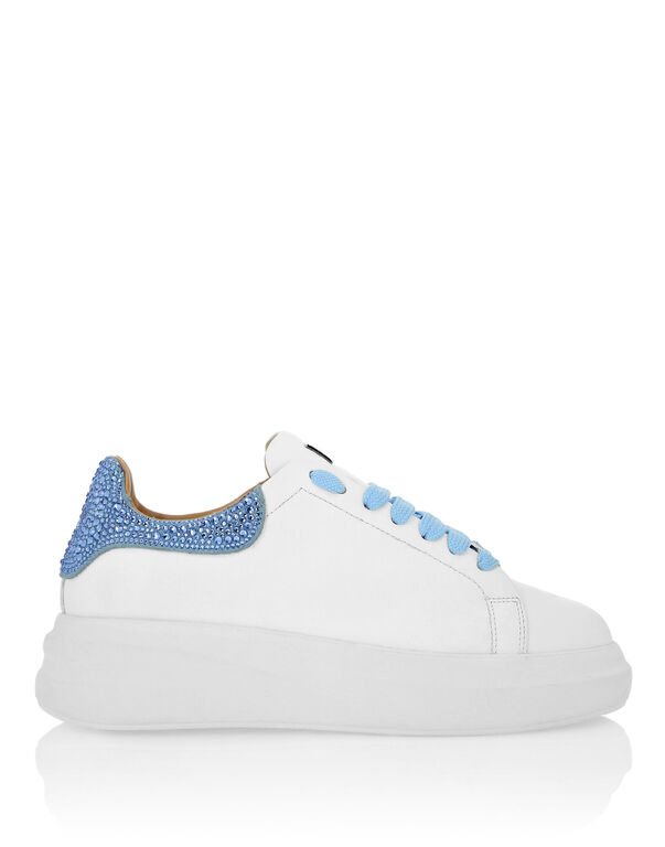 31-low-top-sneakers-monogram-strass-white-light-blue-1.jpg
