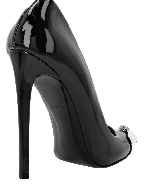 3268-patent-leather-decollete-hi-heels-skull-black-1.jpg