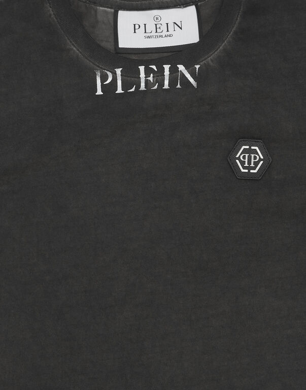 3416-t-shirt-round-neck-ss-basic-plein-old-dye-black-1.jpg