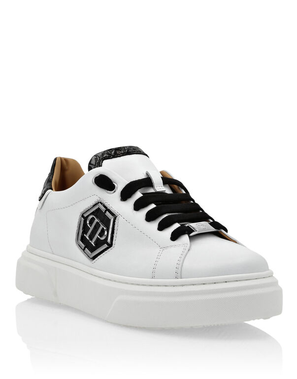 LEATHER LO-TOP SNEAKERS HEXAGON white / black