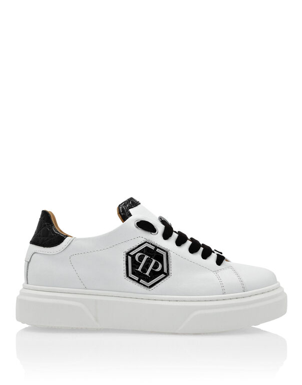 LEATHER LO-TOP SNEAKERS HEXAGON white / black