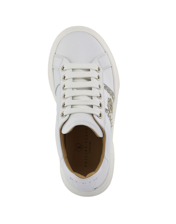 Sneakers white