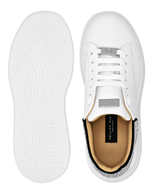 3636-low-top-sneakers-monogram-strass-white-black-1.jpg