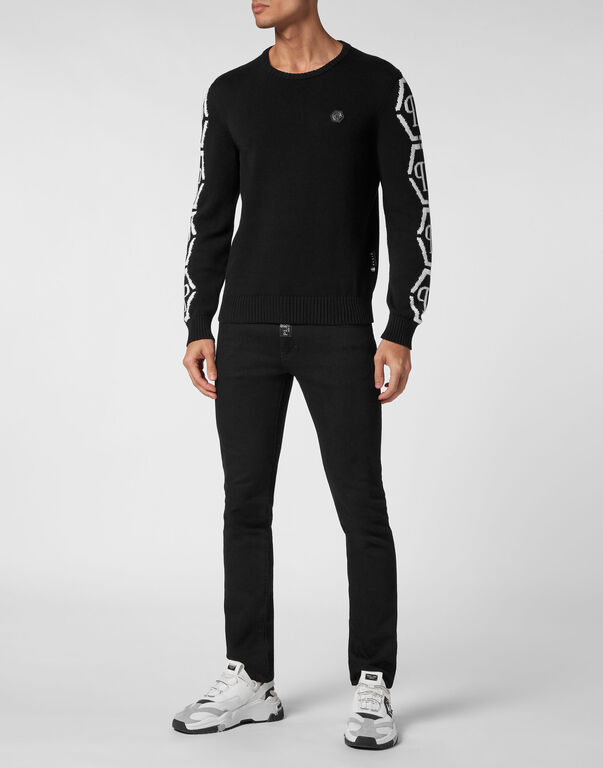 381-knit-roundneck-hexagon-black-1.jpg