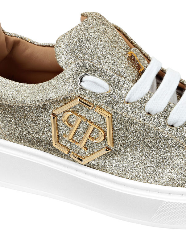 3829-glitter-lo-top-sneakers-hexagon-gold-1.jpg