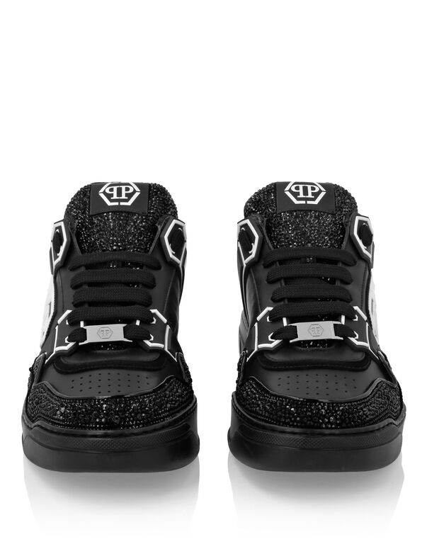 Leather Low-Top Sneakers Moon Walker black / black