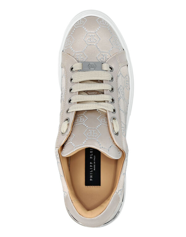 4009-satin-lo-top-sneakers-monogram-strass-beige-1.jpg