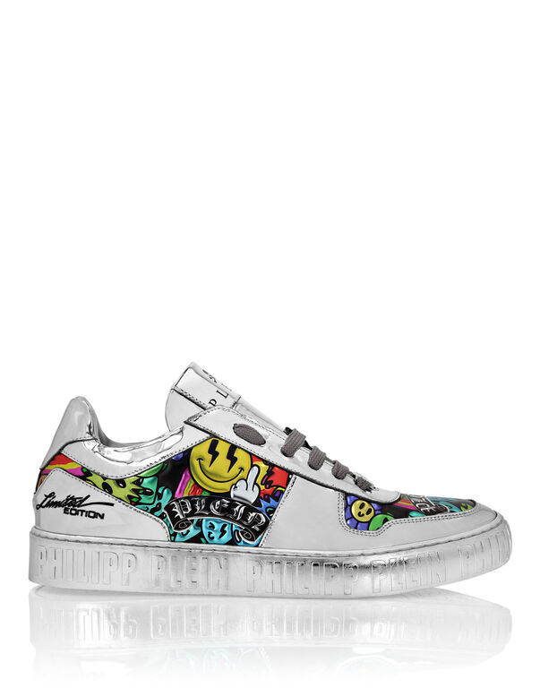 4025-mirror-leather-lo-top-sneakers-smile-silver-1.jpg