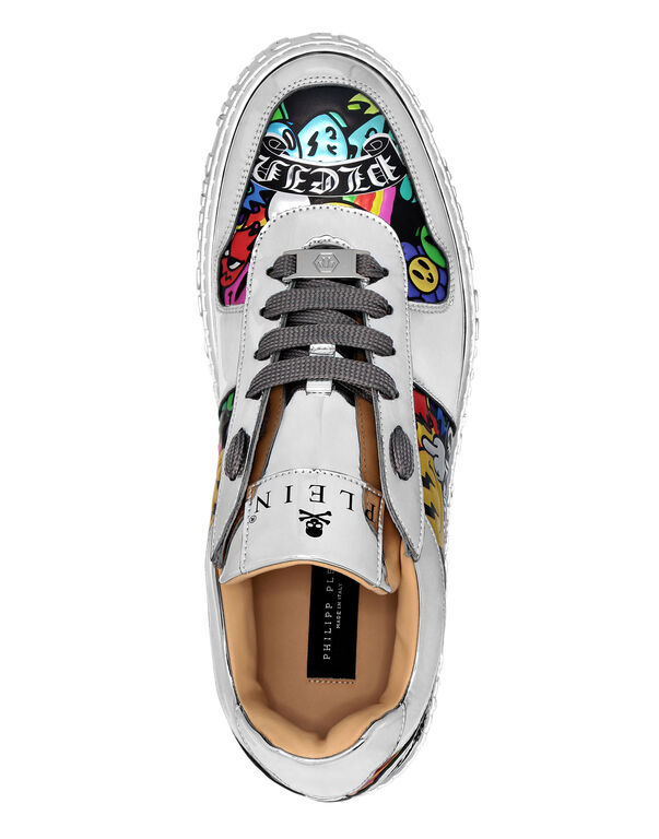 4025-mirror-leather-lo-top-sneakers-smile-silver-1.jpg