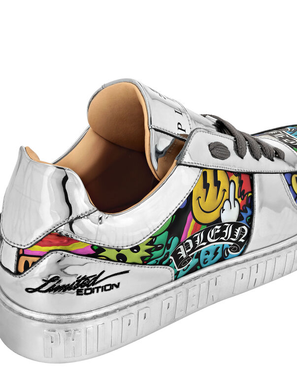 4025-mirror-leather-lo-top-sneakers-smile-silver-1.jpg