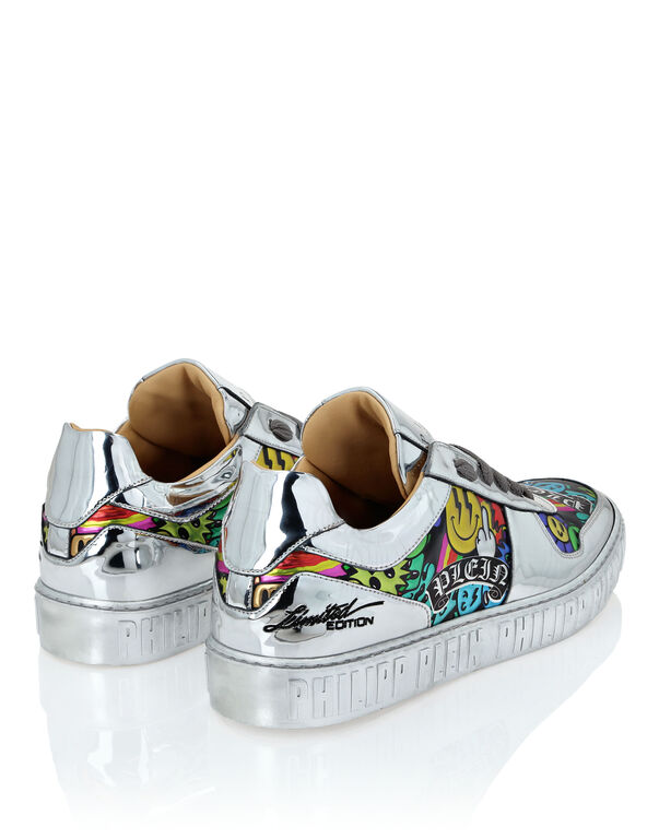 4025-mirror-leather-lo-top-sneakers-smile-silver-1.jpg