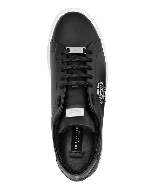 4038-leather-lo-top-sneaker-hexagon-black-1.jpg