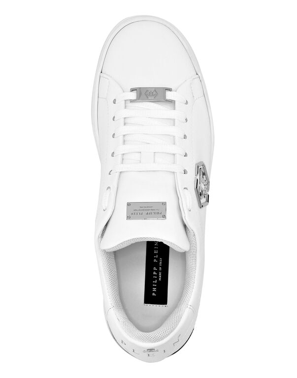4048-leather-lo-top-sneaker-hexagon-white-1.jpg