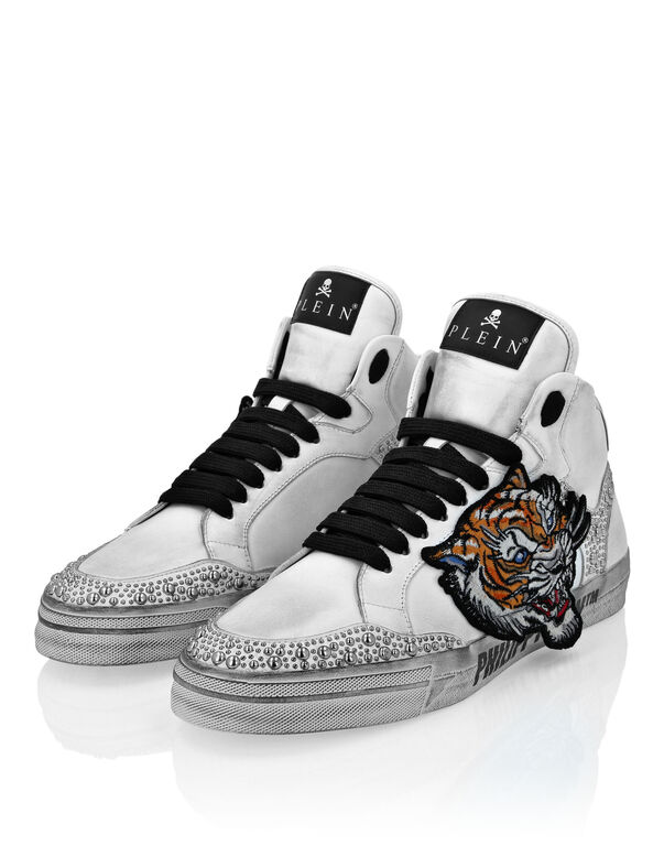 413-leather-hi-top-sneakers-retrokickz-tiger-white-black-1.jpg