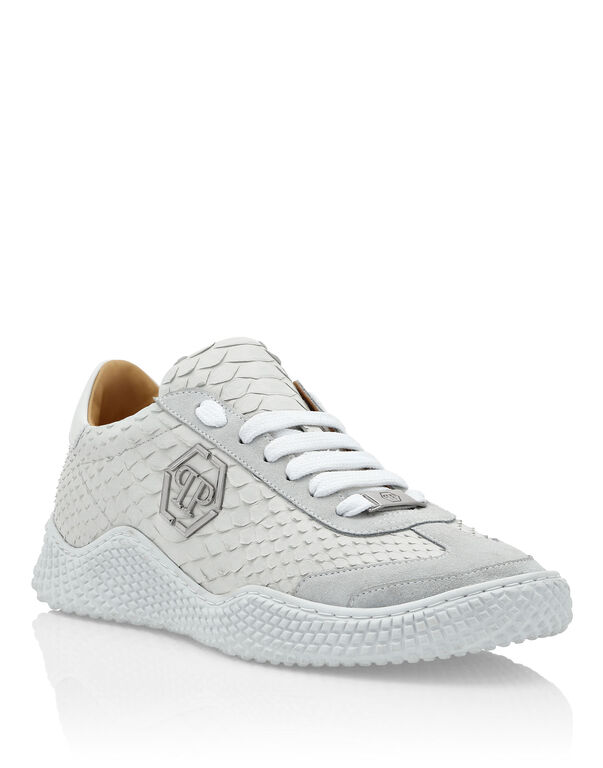 Python & Suede Runner white