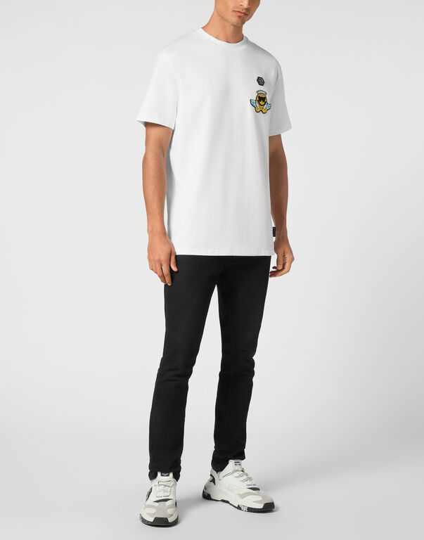 628-jerseyt-shirt-round-neck-ss-smile-white-1.jpg