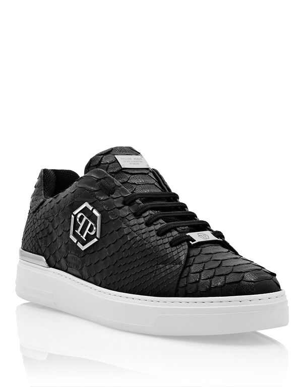 Python Lo-Top Sneakers Luxury black
