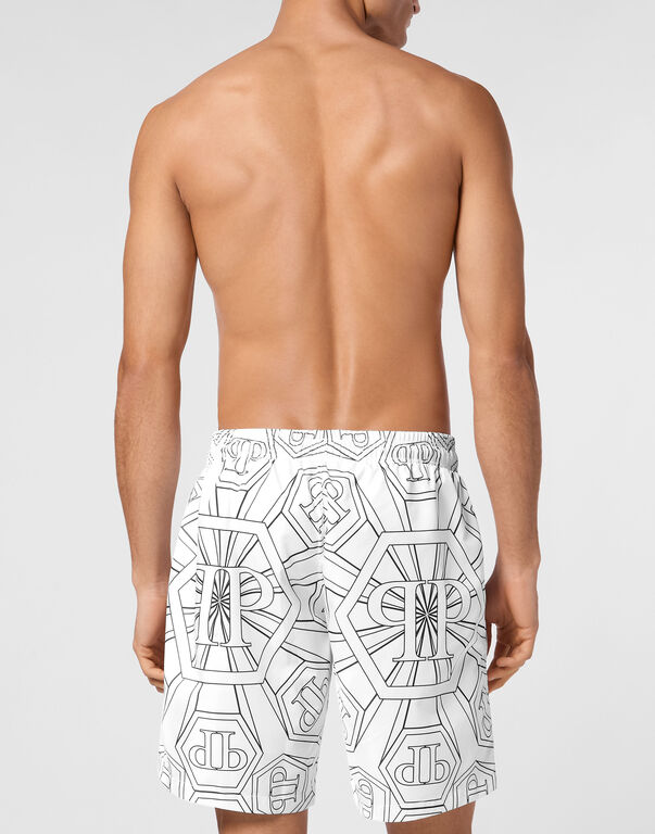 792-jogging-printed-shorts-with-hexagon-monogram-white-1.jpg